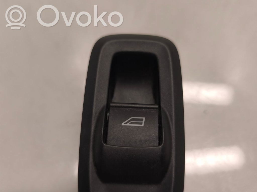 Ford Ka Electric window control switch 