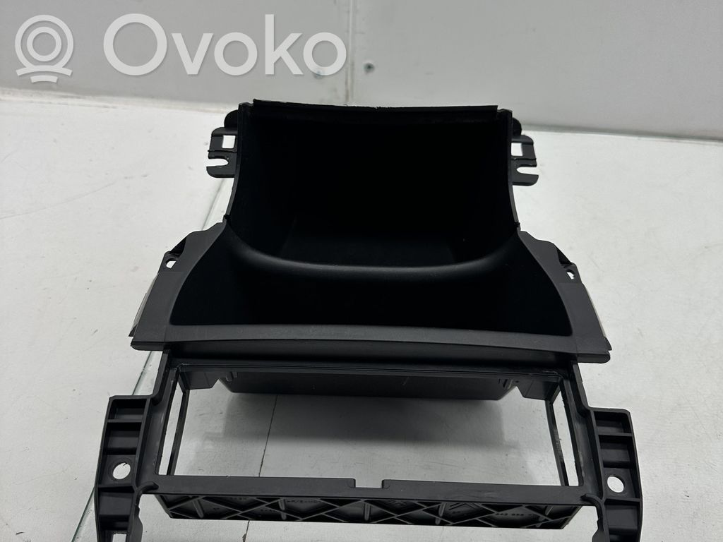Panel trim   9684285877