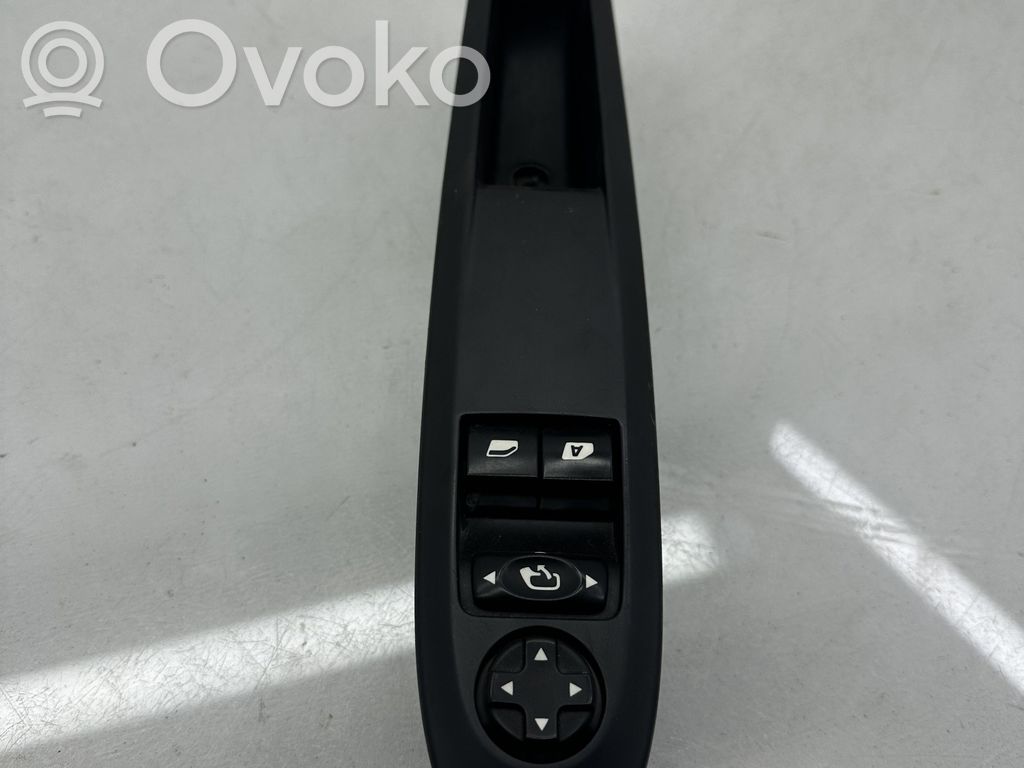 Citroen DS3 Electric window control switch 