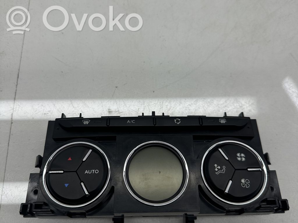 Citroen DS3 Climate control unit 