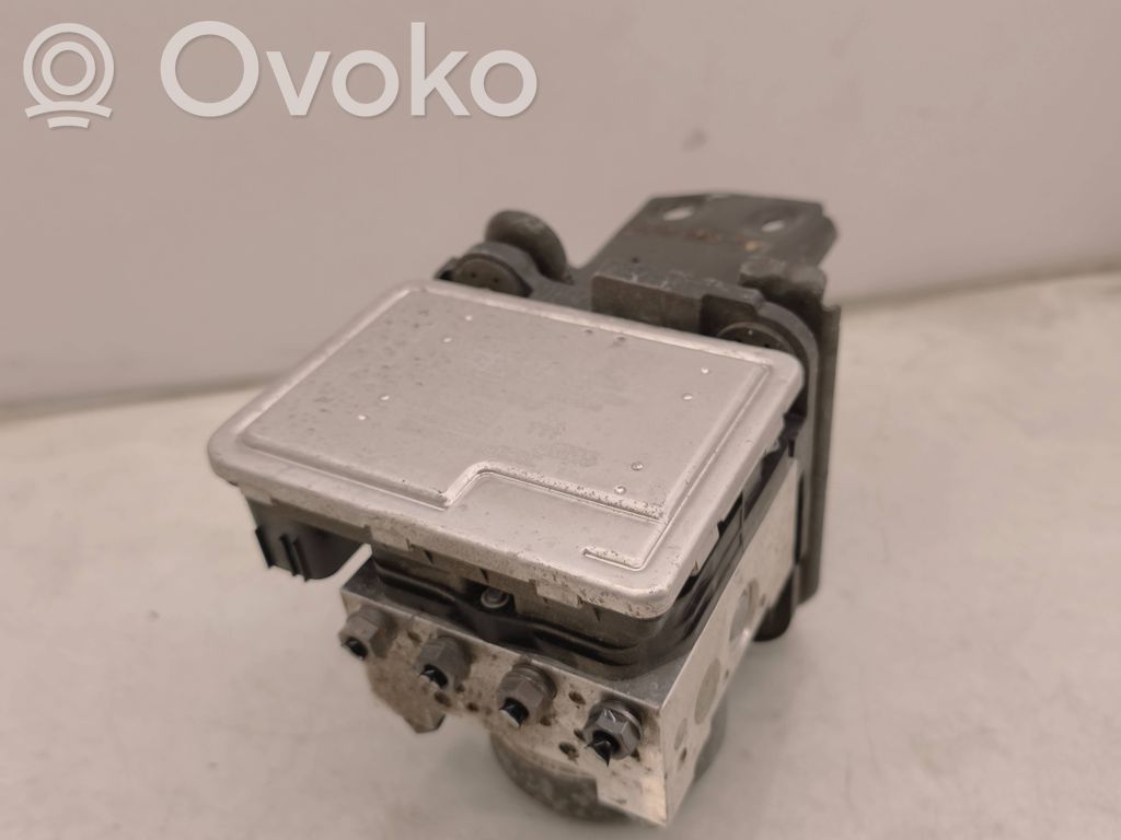 Volkswagen Tiguan ABS Pump 