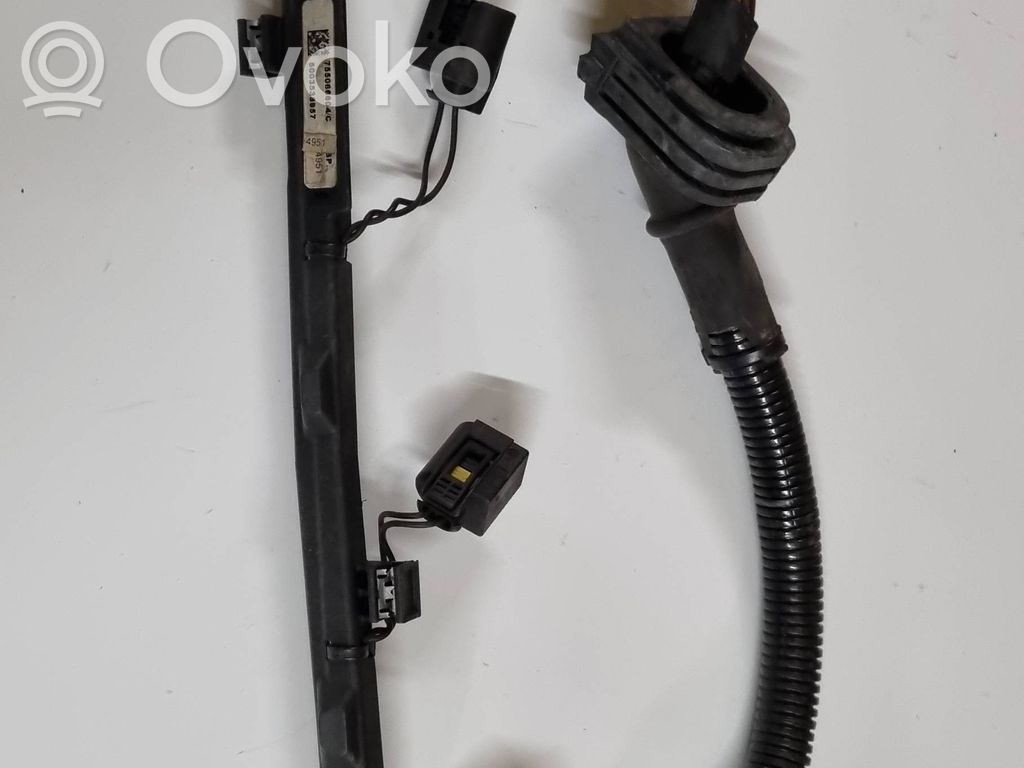 BMW 7 F01 F02 F03 F04 Fuel injector wires 
