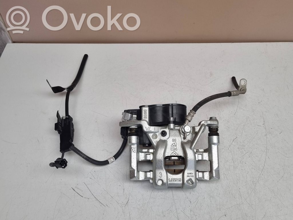 Toyota Yaris Cross Rear brake caliper 