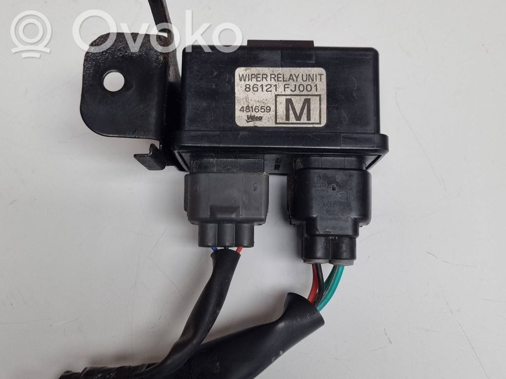 Subaru Outback (BS) Relé del limpia 