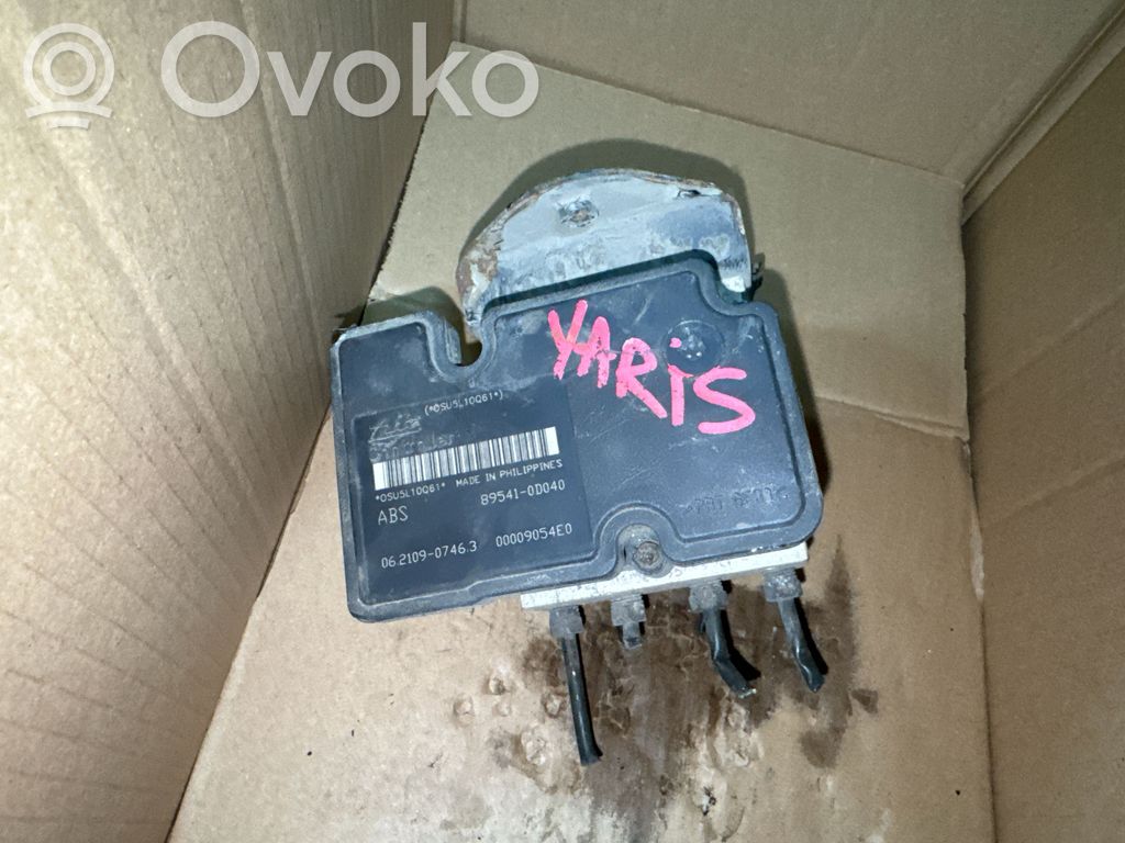 Toyota Yaris Блок ABS 