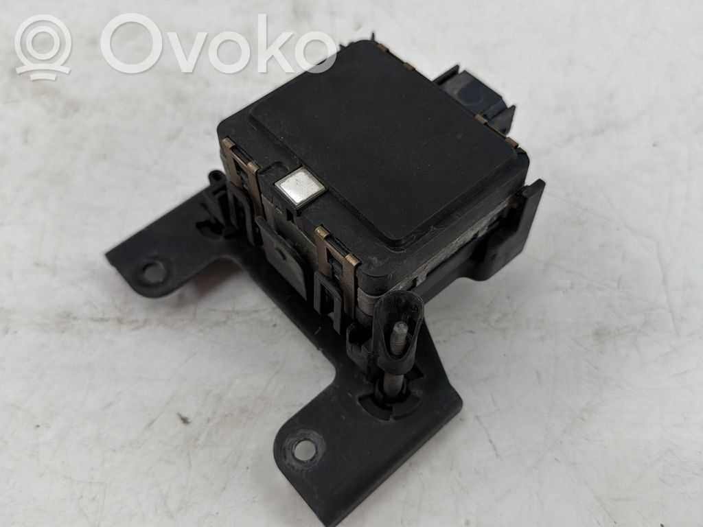 Volkswagen Golf VII Sensor de radar Distronic 