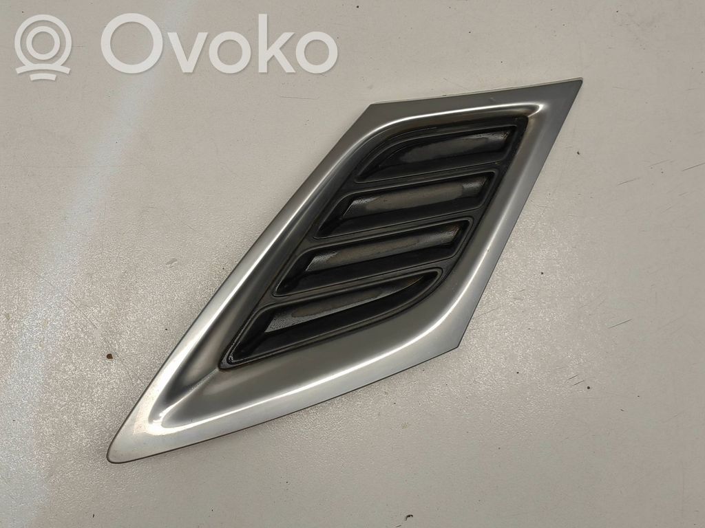 Saab 9-3 Ver2 Etusäleikkö 