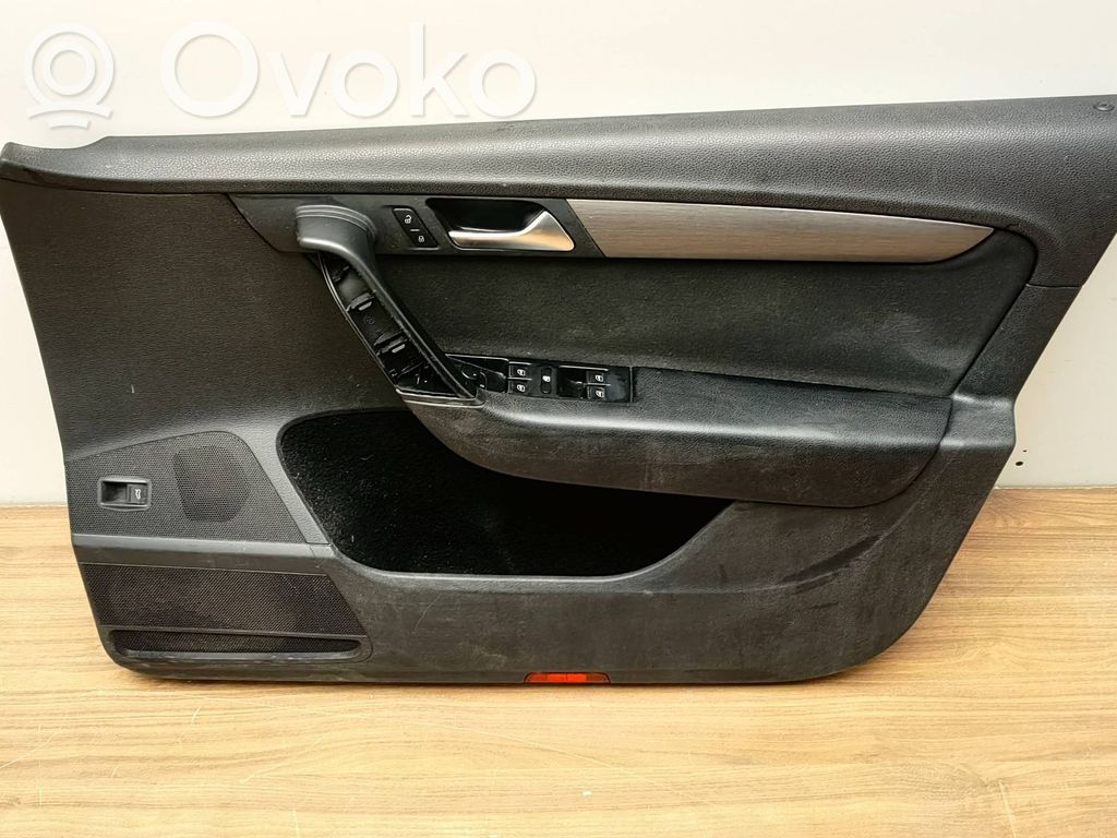 Volkswagen PASSAT B7 Boczki / Poszycie drzwi przednich 
