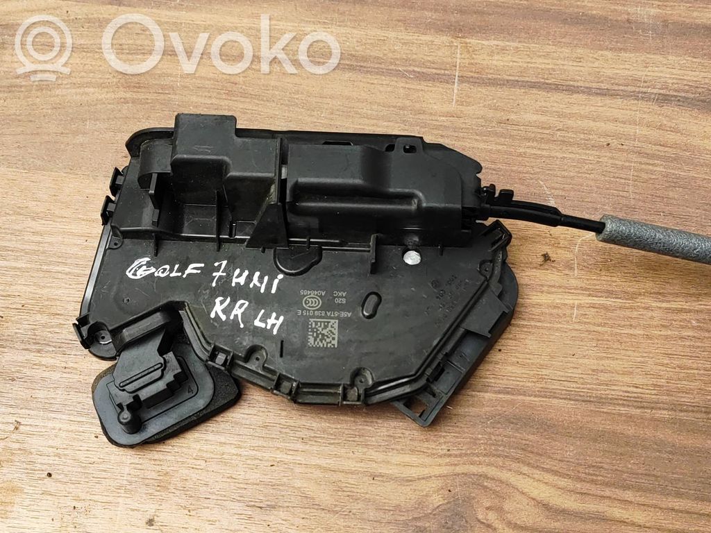 Volkswagen Golf VII Galinių durų spyna 