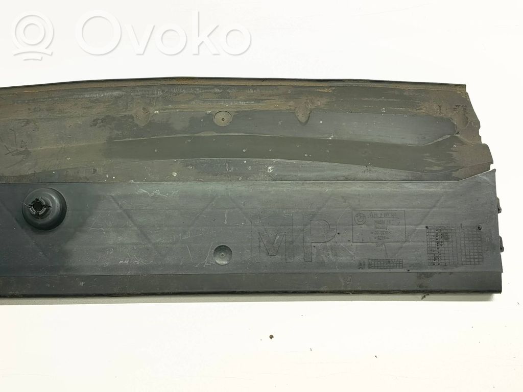 BMW 5 E60 E61 Moldura del radiador 