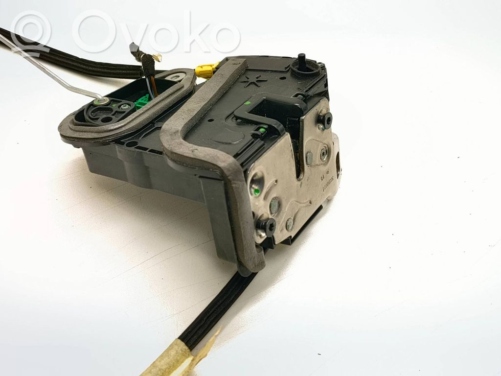 Opel Astra K Zamek drzwi przednich 