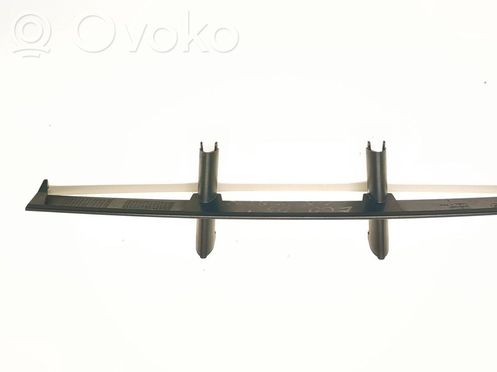BMW 5 E60 E61 Front bumper lower grill 