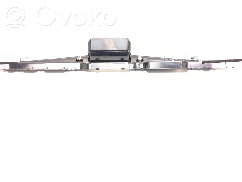 BMW X5 E70 Tailgate trim 