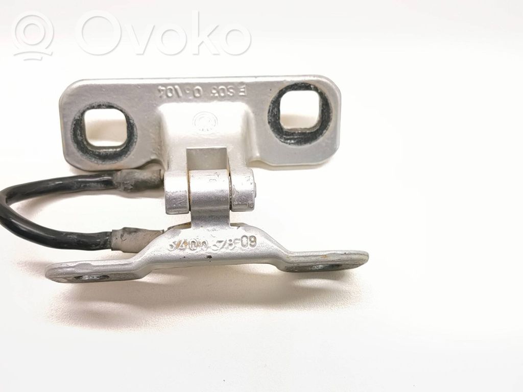 BMW X3 E83 Tailgate/trunk/boot hinge 