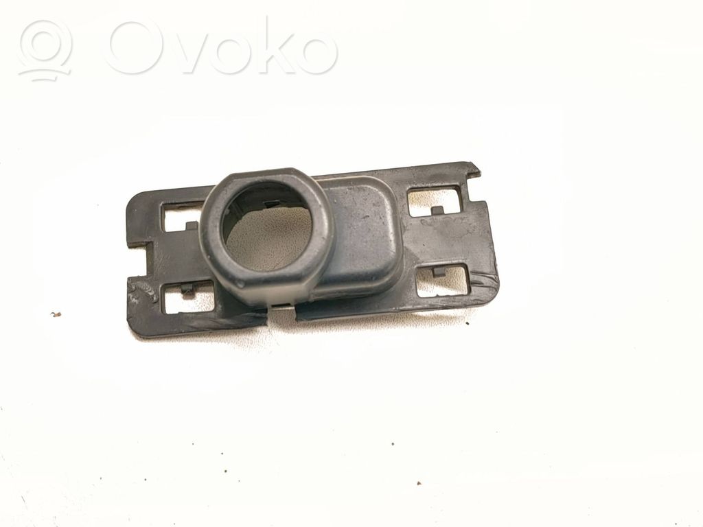 BMW X5 E70 Soporte del sensor de aparcamiento delantero (PDC) 