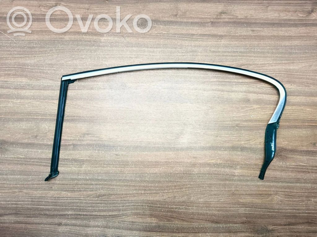BMW 5 F10 F11 Gumowa uszczelka drzwi tylnych 