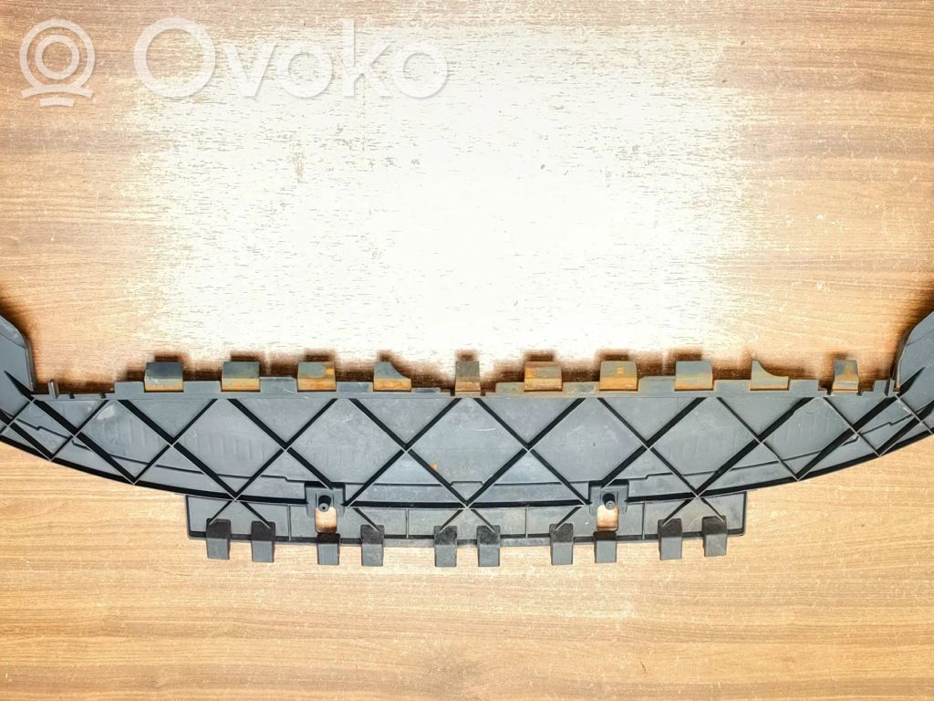 Volvo V50 Bamperio dugno apsauga 