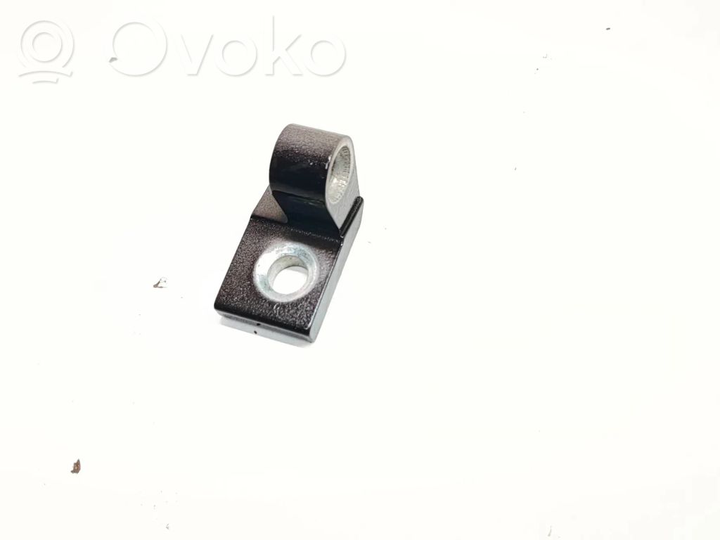 BMW 2 F46 Front door lower hinge 