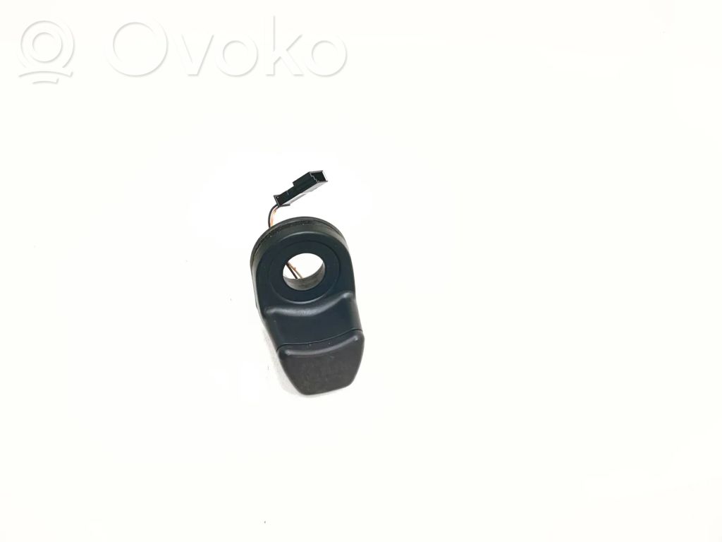 BMW 3 F30 F35 F31 Palanca de liberación del vidrio/luna de la puerta trasera 