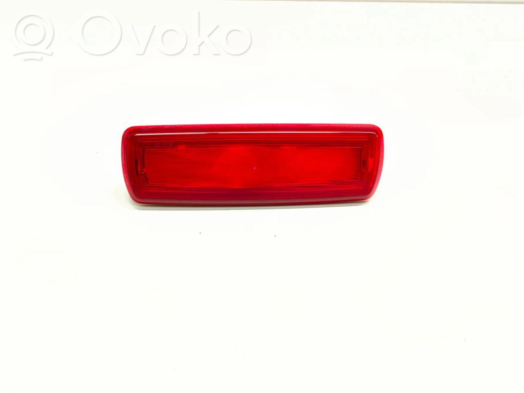 Opel Vivaro Third/center stoplight 