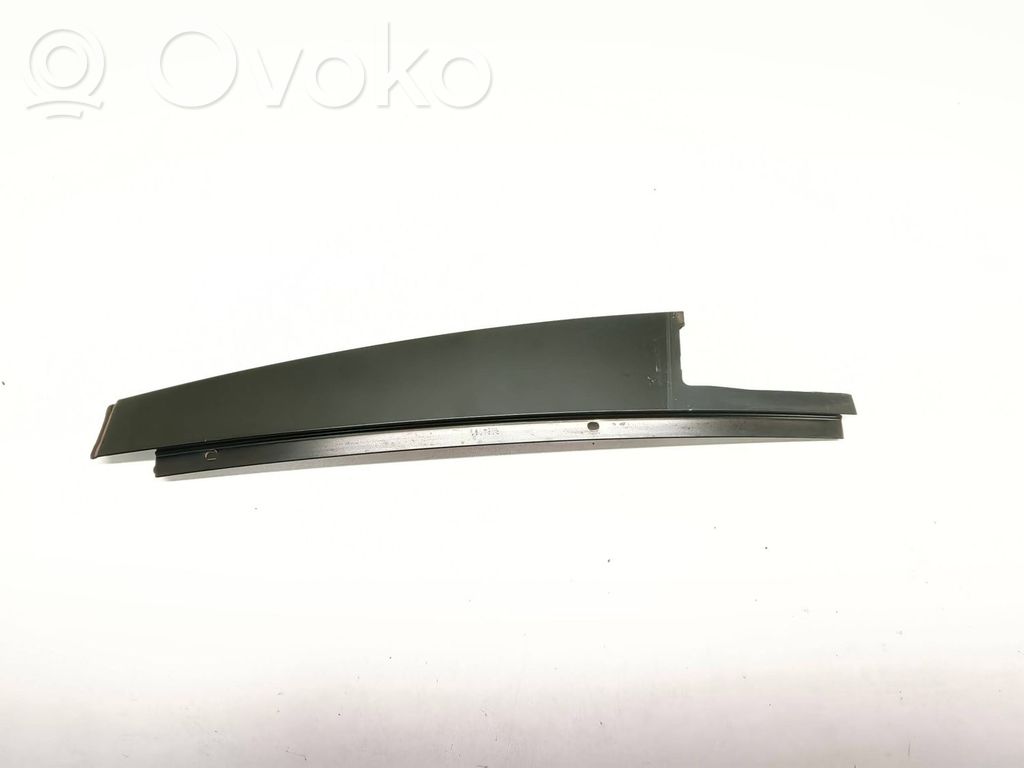 Listwa / Uszczelka szyby drzwi tylnych   7182294