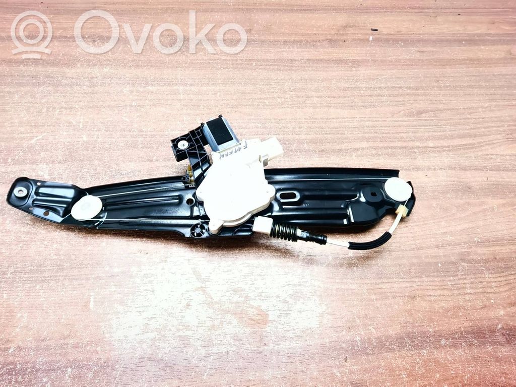 BMW 5 F10 F11 Elektryczny podnośnik szyby drzwi tylnych 