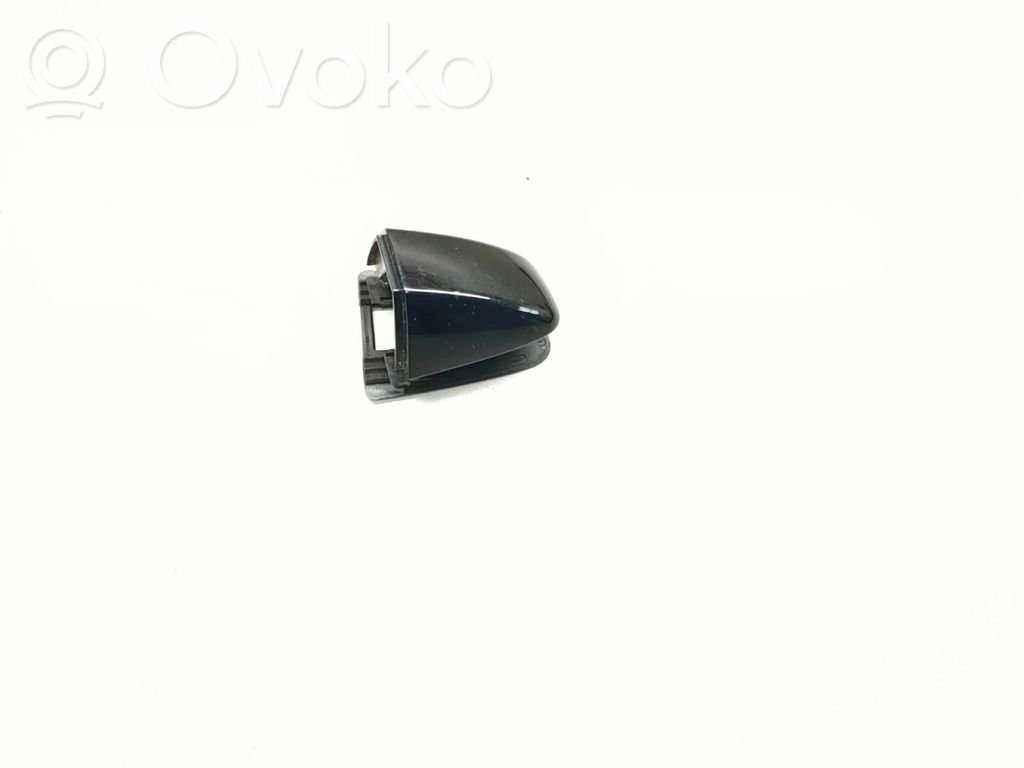 Volkswagen Golf VII Osłona klamki drzwi tylnych 