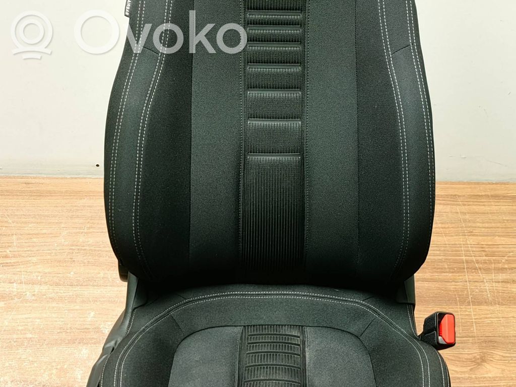 Peugeot 308 Fotel przedni pasażera 