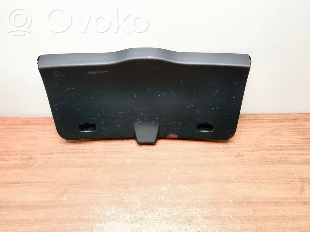 BMW X3 E83 Tailgate trim 