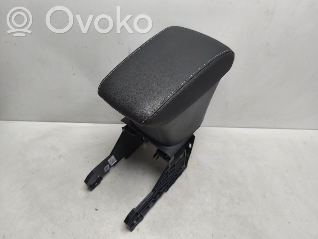 Armrest   39108523