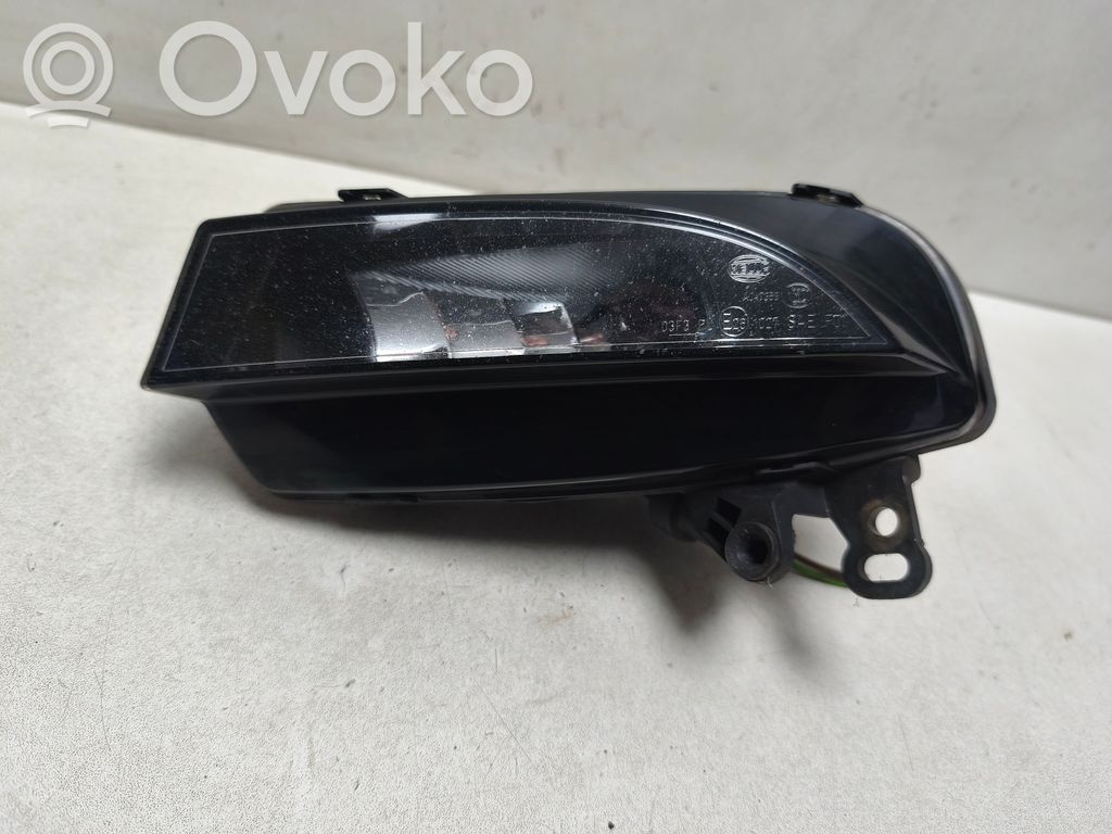 Etusumuvalo   8T0941699F