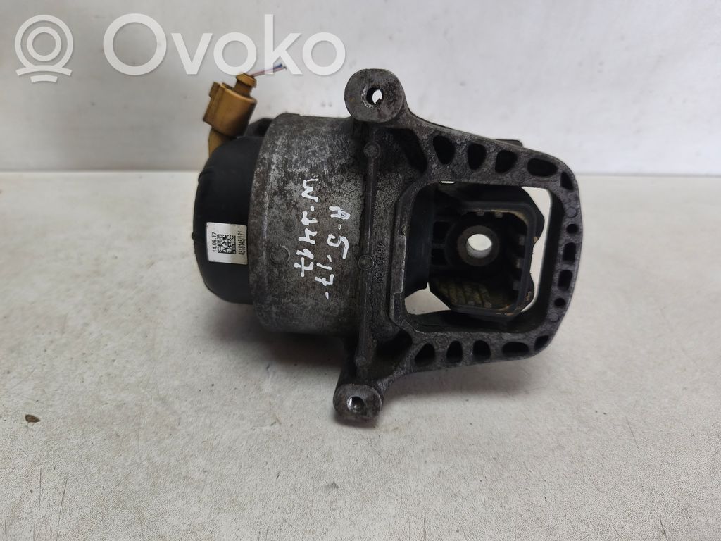 Engine mount bracket   8W0199371AT