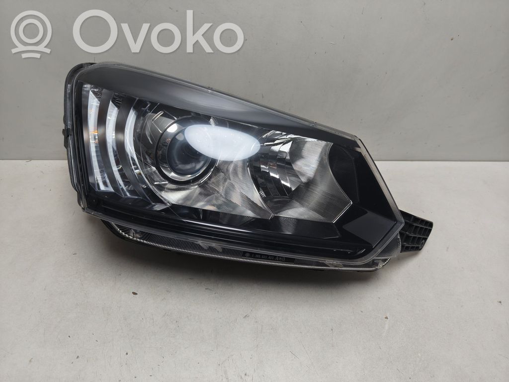Skoda Yeti (5L) Lampa przednia 