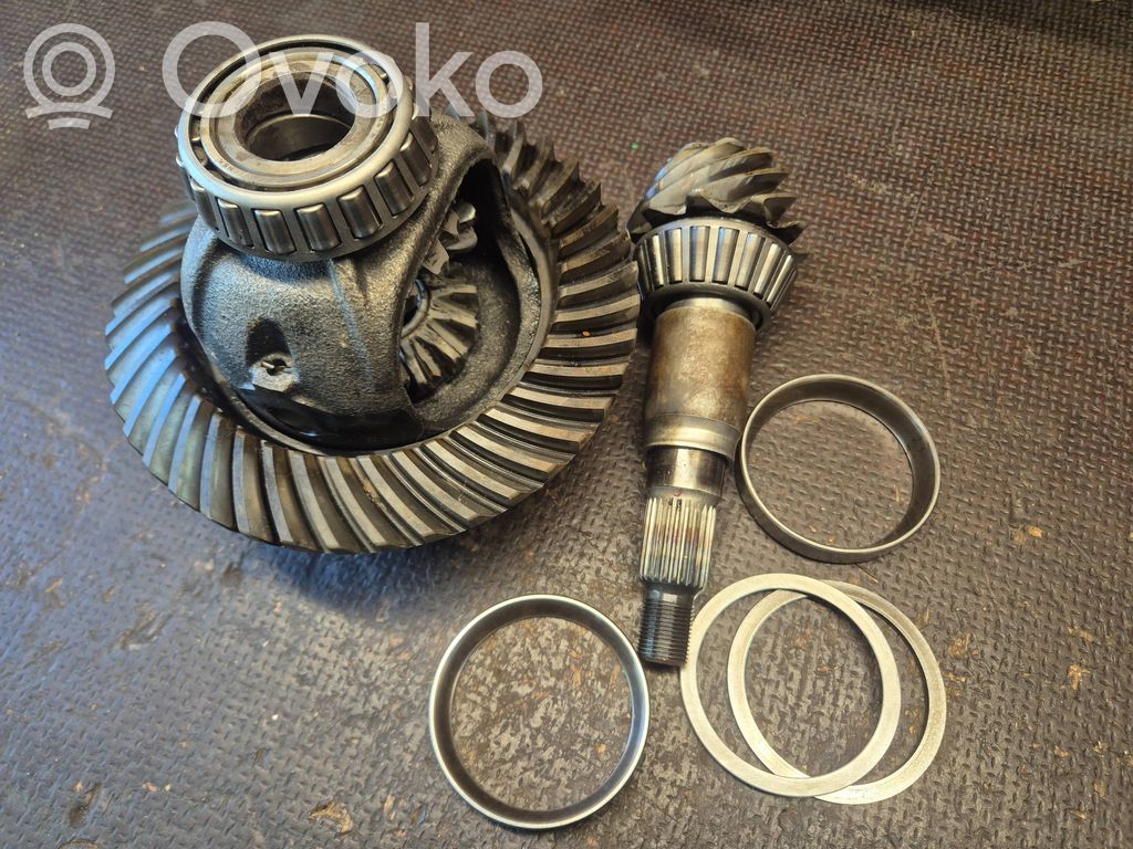Mechanizm różnicowy przedni / Dyferencjał   MR535863,3541A017