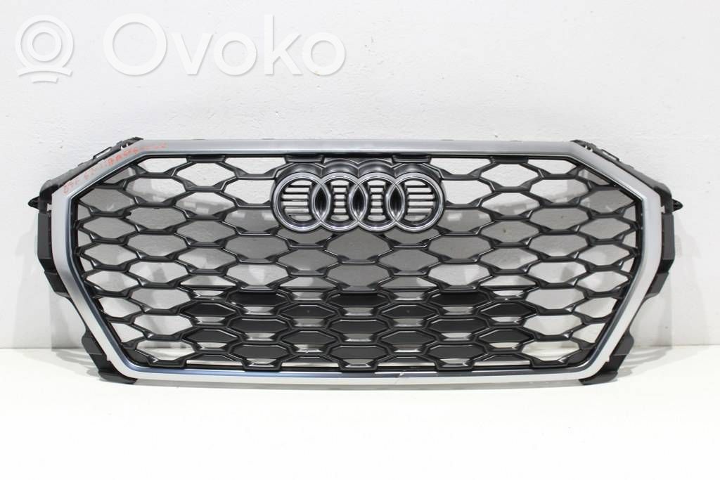 Audi RS Q3 Sportback Griglia superiore del radiatore paraurti anteriore 