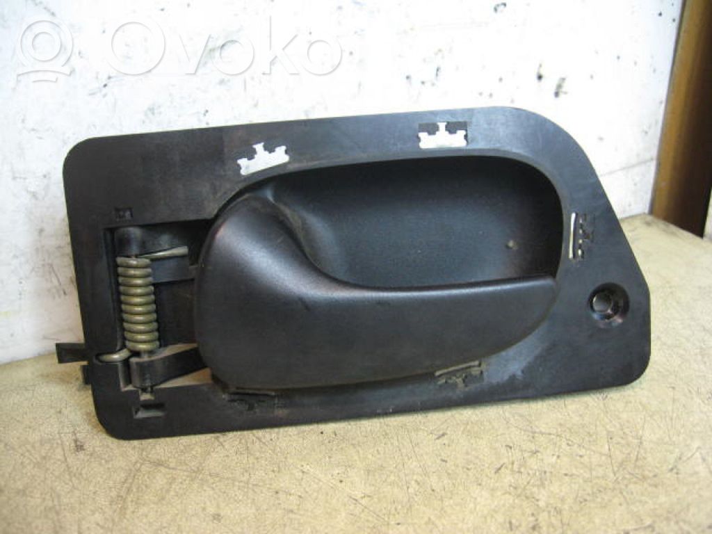 Renault Laguna I Manecilla interna puerta trasera 