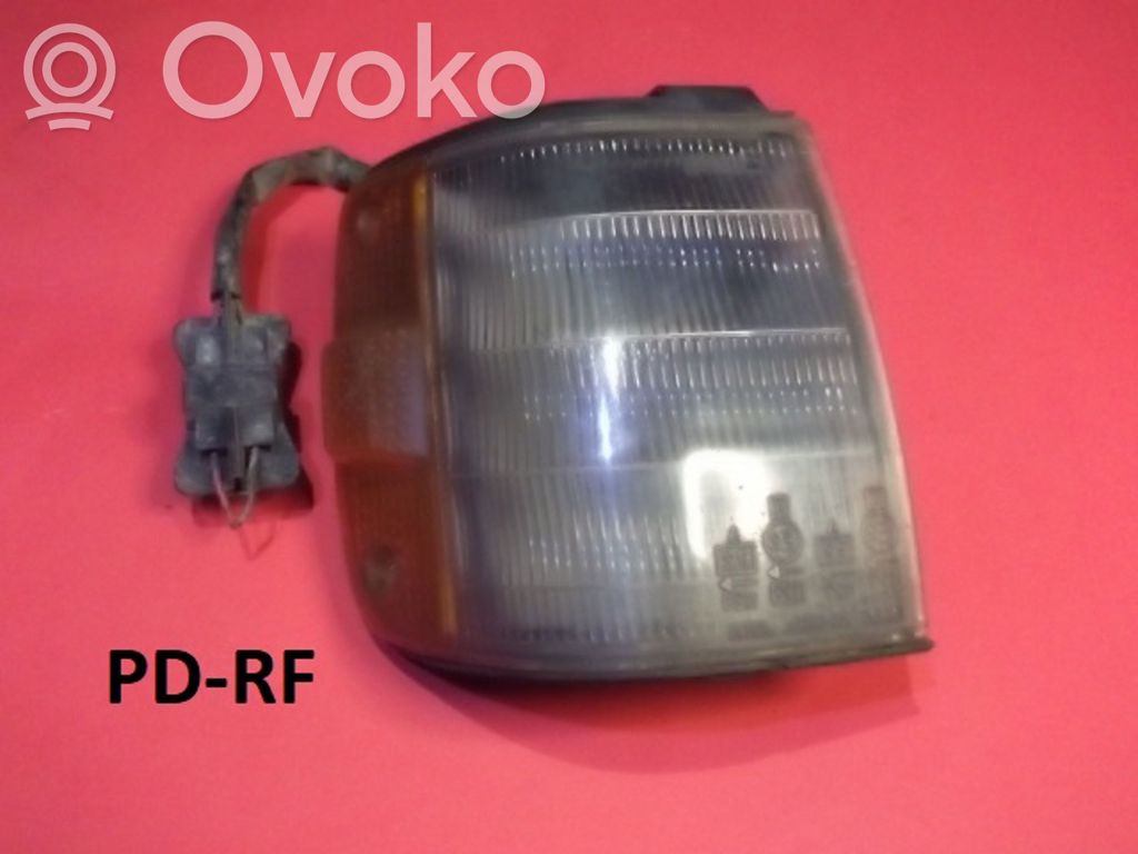Front indicator light   21661183R