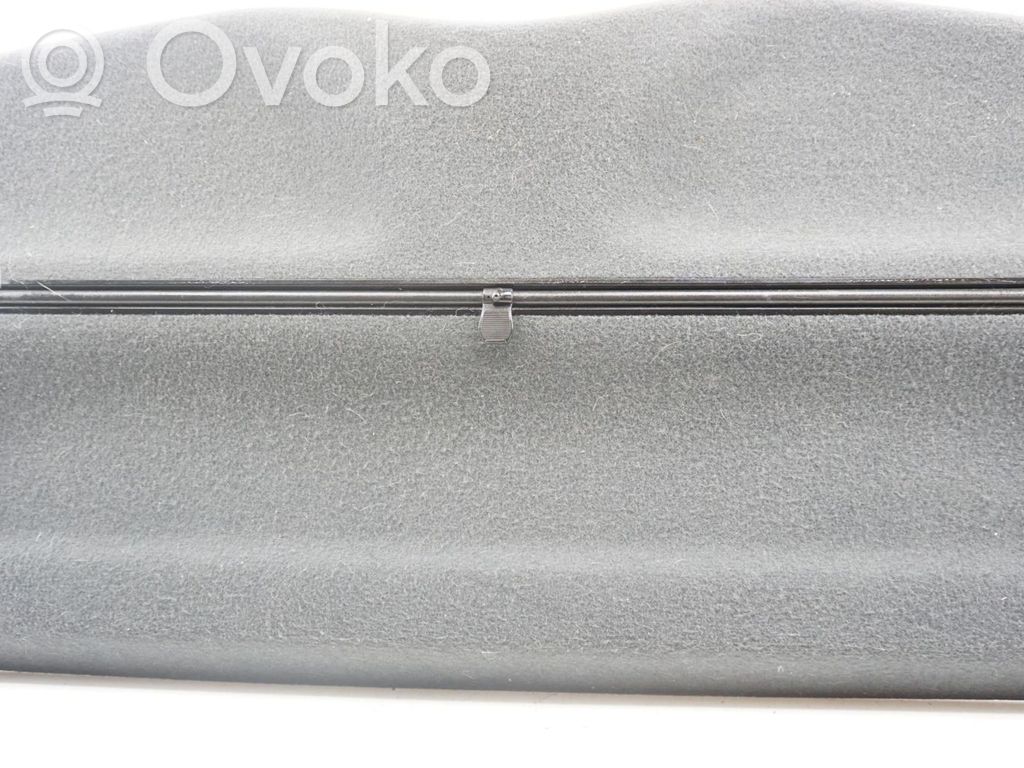 Citroen C5 Hattuhylly 