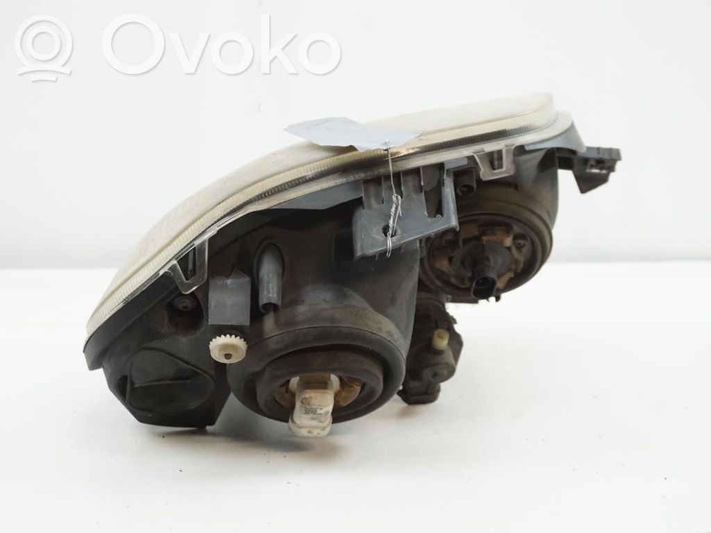Renault Clio II Scheinwerfer 