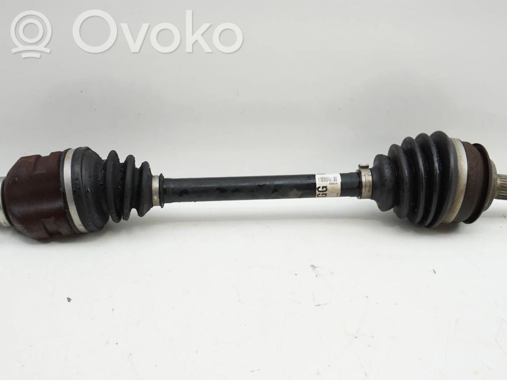 Toyota Yaris Półoś przednia 