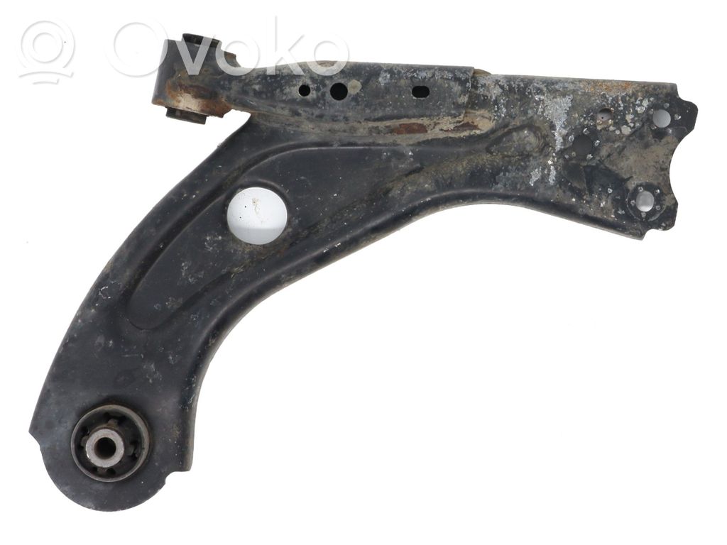 Peugeot 308 Front lower control arm/wishbone 