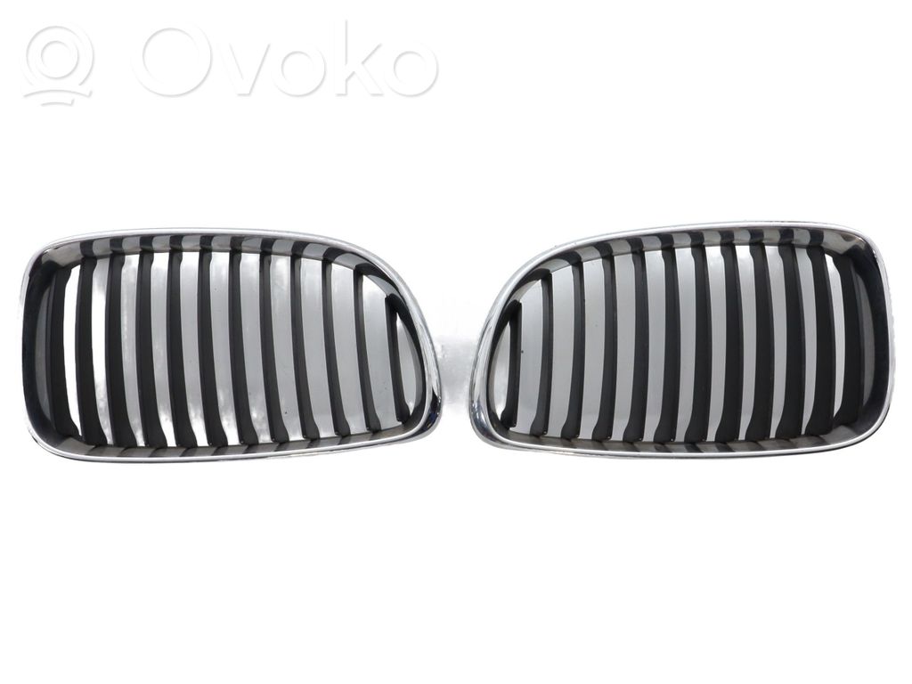 BMW 1 E81 E87 Griglia anteriore 