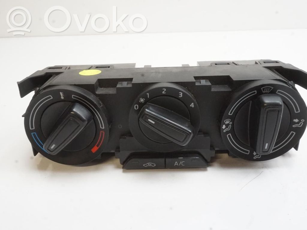 Skoda Fabia Mk3 (NJ) Panel klimatyzacji 