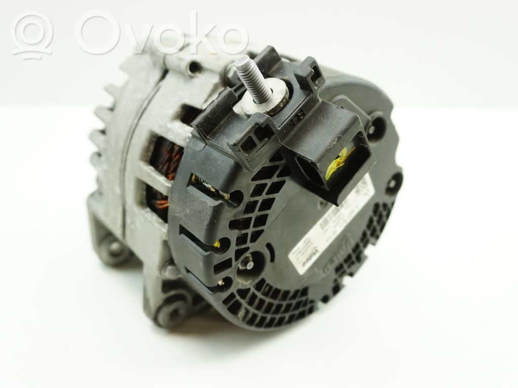 Mercedes-Benz CLA C118 X118 Alternador 