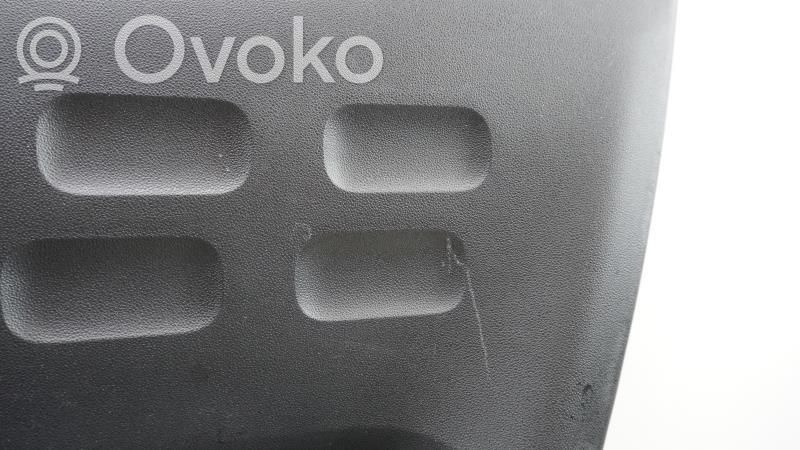 Citroen C3 Takaoven verhoilu 