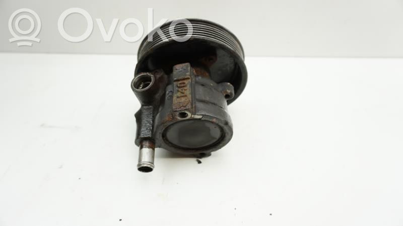 Opel Vivaro Ohjaustehostimen pumppu 