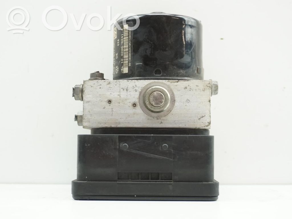 Audi A3 S3 8P Блок ABS 