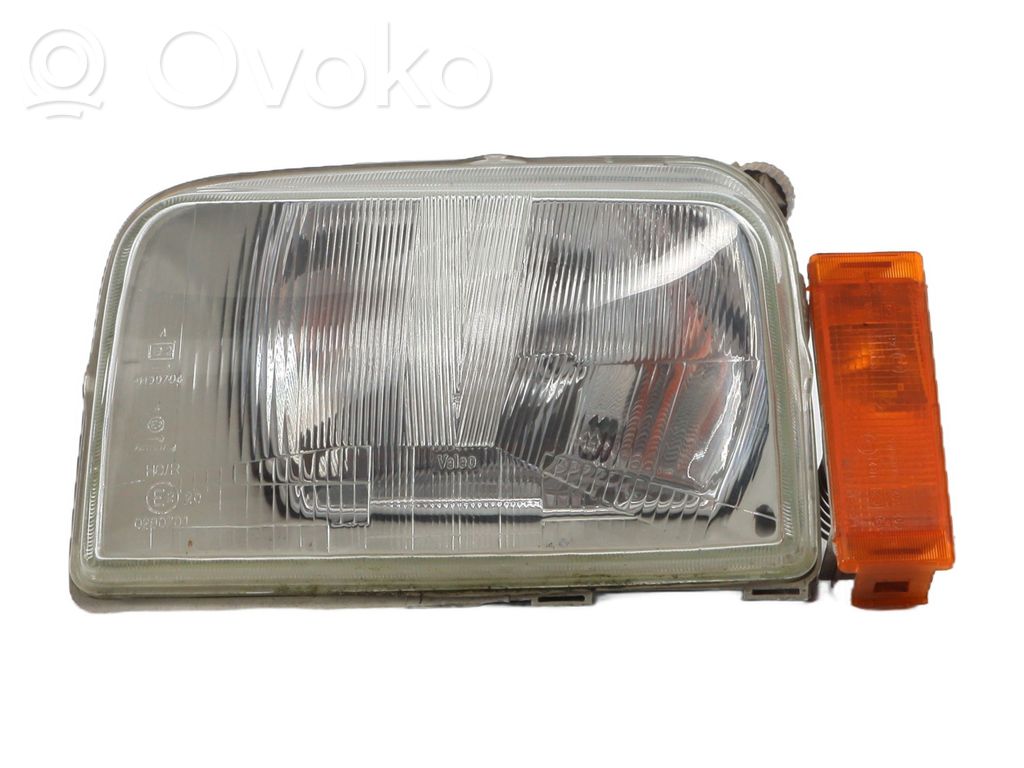 Renault Express Headlight/headlamp 