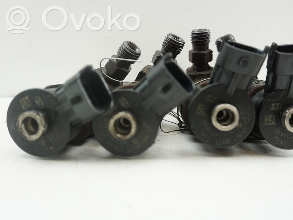 Inyector de combustible   00001980K2