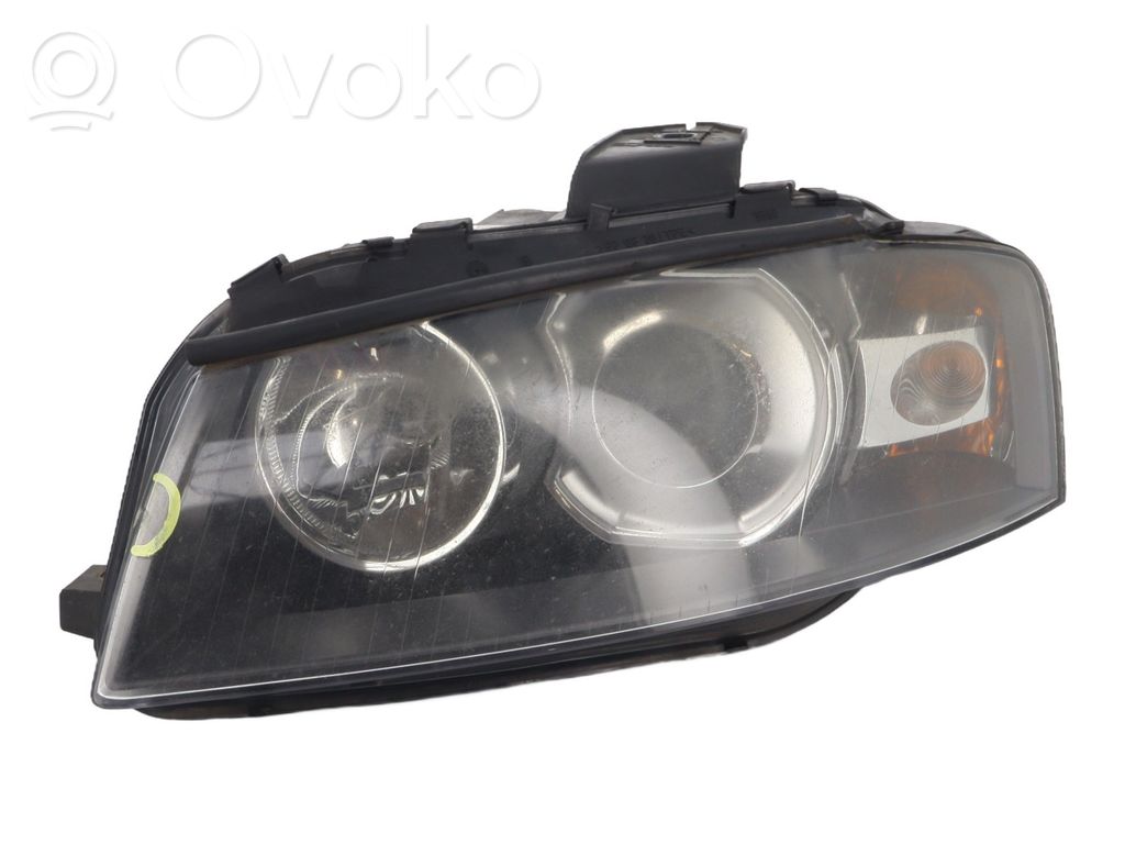 Audi A3 S3 8P Lampa przednia 